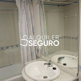 Piso en alquiler en Parque Ayala - Jardín de la Abadía - Huelín en Málaga