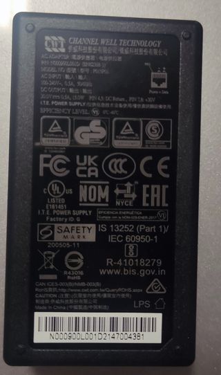 Inyector PoE 30V 15W 1GbE Tengo 10 venta por unid.