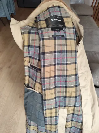 Gabardina Barbour Beige Tartán