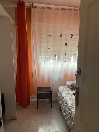 Alquilo habitación, disponibilidad inmediata.