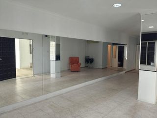 Local comercial en venta en Crevillet - Pinar Alto en Puerto de Santa María (El)