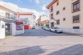 Piso en alquiler en Zubia (La)