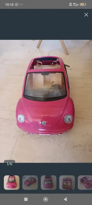 Caravana con muñecas articuladas y coche rosa