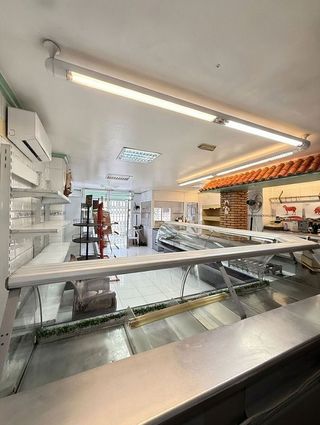 Local comercial en venta en La Chanca - Pescadería en Almería