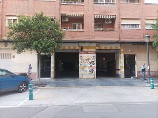 Garaje en venta en La Vega Baixa en Valencia