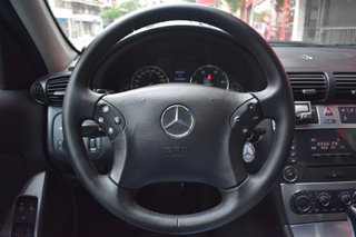 Mercedes-Benz Clase C 2005