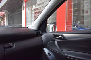 Mercedes-Benz Clase C 2005