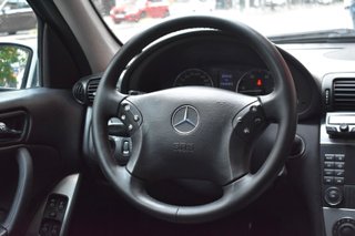 Mercedes-Benz Clase C 2005