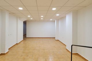 Local comercial en alquiler en Vera Ciudad en Vera