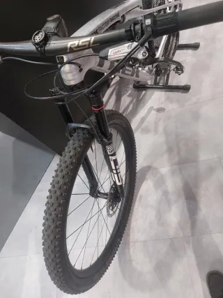 Trek Super Caliber 9.9 Gen2 SLR XX AXS