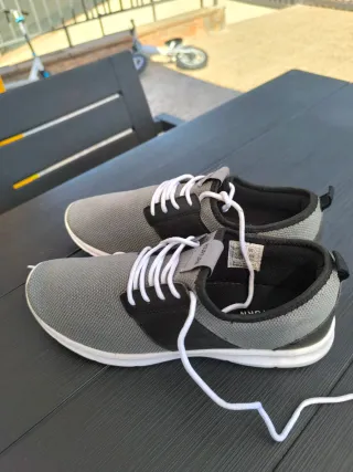 ZAPATILLAS DEPORTIVAS YOURTURN T42 PARA HOMBRE