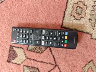 Mando a distancia LG AKB75095308
