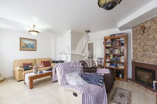 Casa en venta en Camarma de Esteruelas