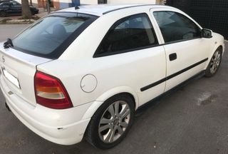 Opel Astra Sportive 2.0 16V