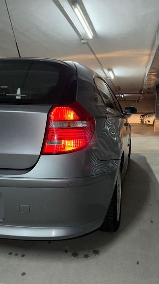 BMW 118 d Serie 1 2009