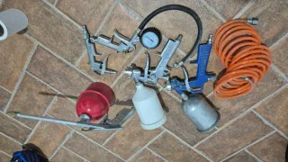Pistola de  pintar  y accesorios