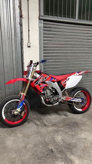 Honda CRF 450 Supermotard
