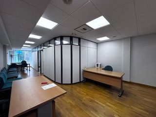 Oficina en alquiler en Plaza España - Villa Pilar - Reyes Católicos - Vadillos en Burgos