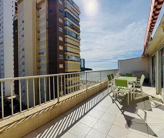 Ático en venta en Playa de Levante en Benidorm