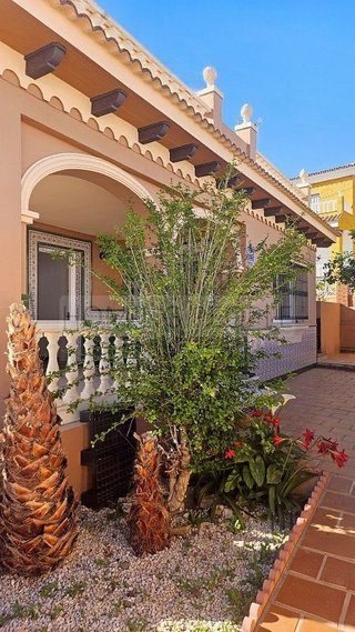 Casa en alquiler en Cotomar - Urbanizaciones en Rincón de la Victoria