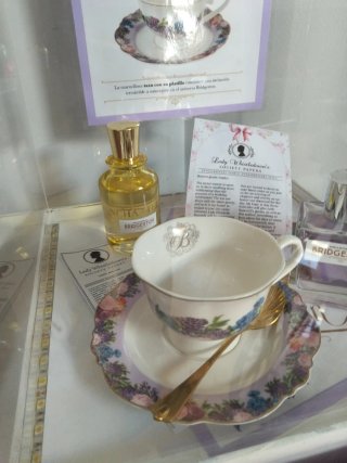 Taza de té Bridgerton de porcelana