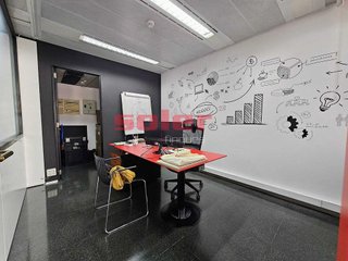 Oficina en venta en Centre - Estació en Sant Cugat del Vallès