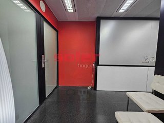 Oficina en venta en Centre - Estació en Sant Cugat del Vallès
