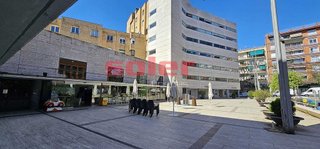 Oficina en venta en Centre - Estació en Sant Cugat del Vallès