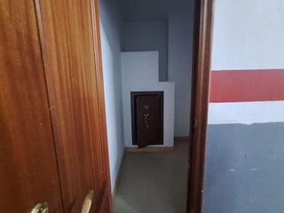 Local comercial en alquiler en Milán - Pumarín - Teatinos en Oviedo