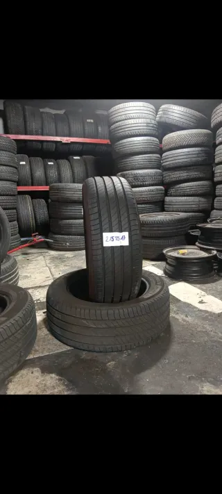 Neumáticos 215/55 R17