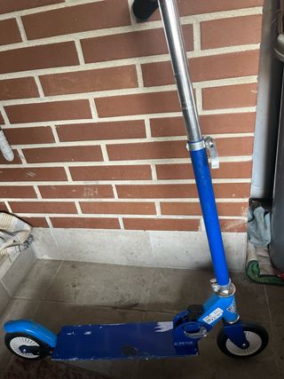 Patinete infantil azul
