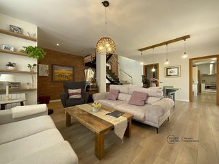 Chalet en venta en Corbera de Llobregat