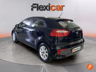 Kia Rio 1.2 CVVT 62kW (84CV) Concept