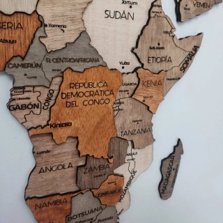 Mappamondo in legno fatto a mano