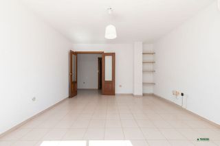 Piso en venta en Nueva Almería - Cortijo Grande - Vega de Acá en Almería