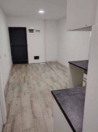 Local comercial en venta en Fondo en Santa Coloma de Gramanet