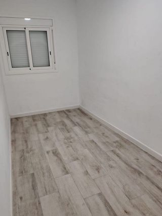 Local comercial en venta en Fondo en Santa Coloma de Gramanet