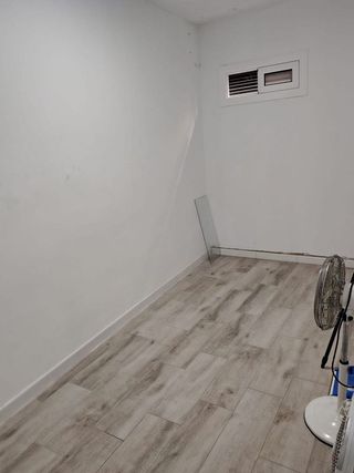 Local comercial en venta en Fondo en Santa Coloma de Gramanet