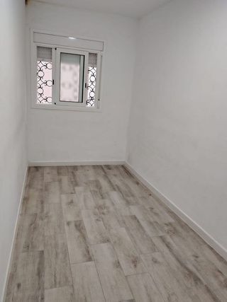 Local comercial en venta en Fondo en Santa Coloma de Gramanet