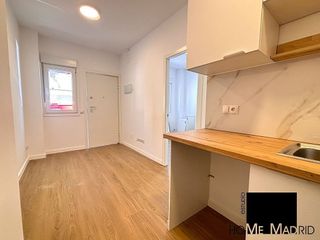 Local comercial en venta en Peñagrande en Madrid