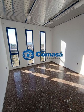 Local comercial en venta en Martos