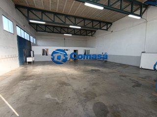 Local comercial en venta en Martos