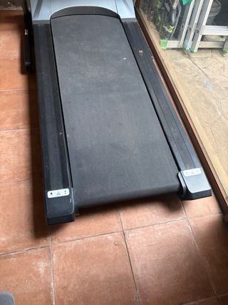 Cinta de Correr BH F8 TFT No envio ,trato en mano