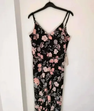 Mono pantalón largo y tirantes estampado floral