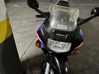 Honda CBR 600 F Sportbike Negra/Plata