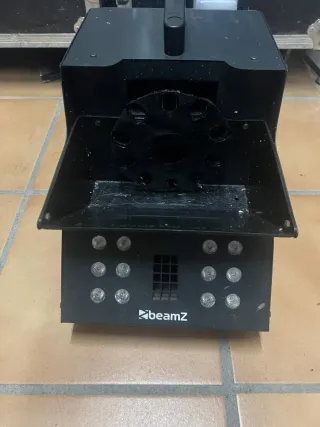 Máquina de humo BeamZ SB1500LED