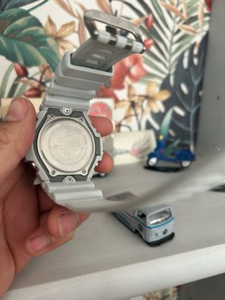 Casio G-Shock Gulfmaster Blanco y Azul