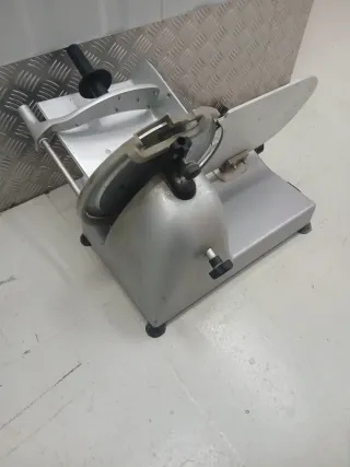Cortadora de fiambre industrial para reparar