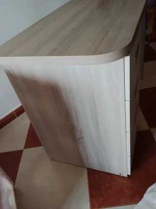 Escritorio de madera