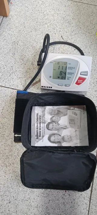 Tensiómetro de Brazo Automático Walson